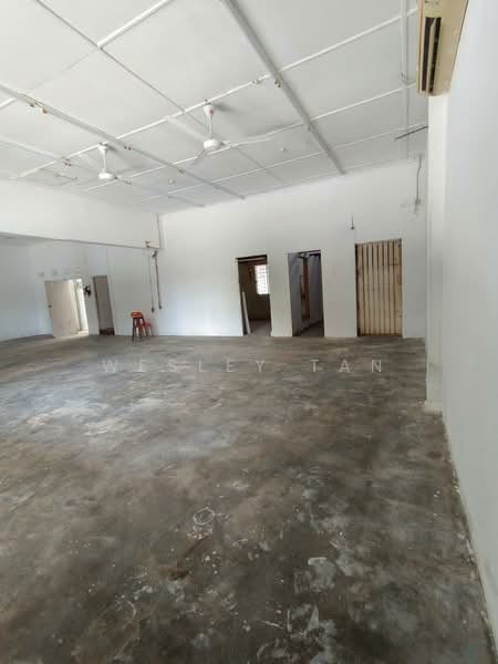 Kedai untuk Disewa di Kampung Lapan (Melaka City) - Wesley Tan - Interior - PropertyGuru.com.my