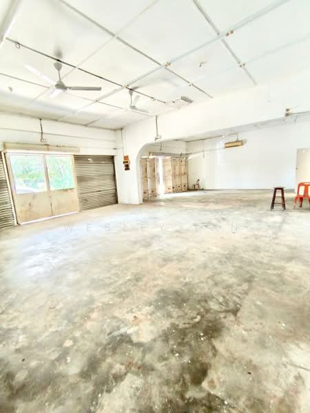 Kedai untuk Disewa di Kampung Lapan (Melaka City) - Wesley Tan - Interior - PropertyGuru.com.my