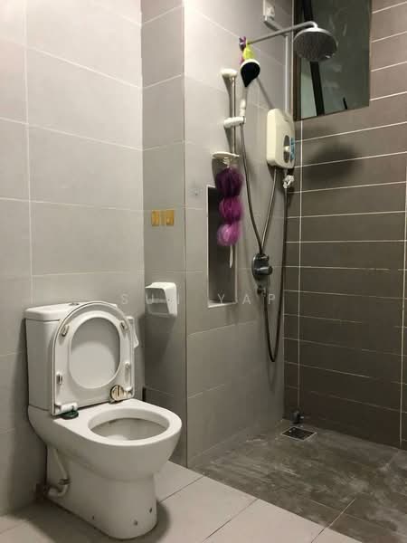 Condominium for Rent at PARC Regency (Residensi Masai) - Sun Yap - Bathroom - PropertyGuru.com.my