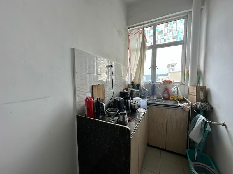 Pangsapuri untuk Dijual di One World 2 (1-Sky) - Elaine Lee - Kitchen - PropertyGuru.com.my