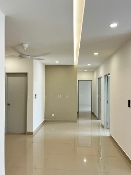 Pangsapuri untuk Dijual di Laman Seri Harmoni (LSH33) - Elaine Yap - Corridor - PropertyGuru.com.my