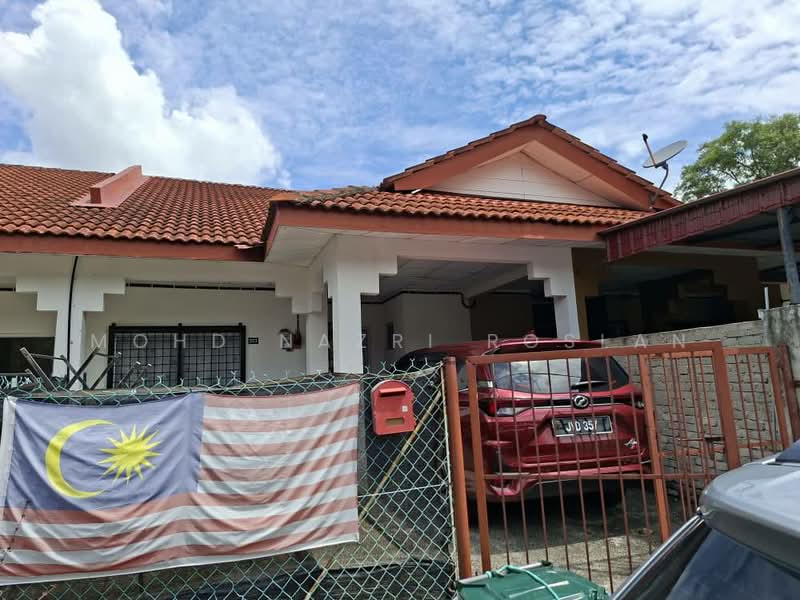 Rumah Teres 1 Tingkat untuk Dijual di Taman Masjid Tanah (Masjid Tanah) - Mohd Nazri Roslan - PropertyGuru.com.my