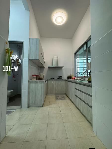 Semi-Detached House for Sale in Setia Damai (Setia Alam) - Loke . - Kitchen - PropertyGuru.com.my
