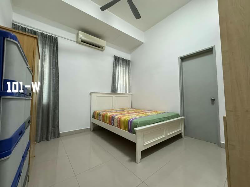Semi-Detached House for Sale in Setia Damai (Setia Alam) - Loke . - Bedroom - PropertyGuru.com.my