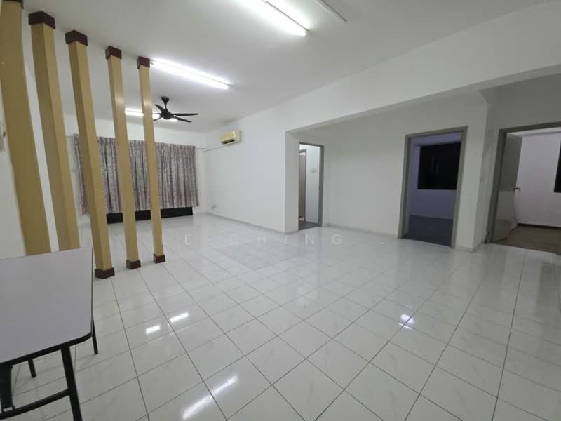 Condominium for Rent at Skudai Villa - Le Ching . - Living Room - PropertyGuru.com.my