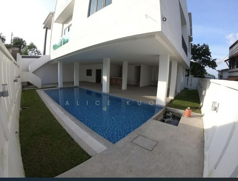 Bungalow for Sale in Kota Emerald (Rawang) - Alice Kuon - Exterior - PropertyGuru.com.my