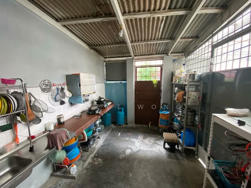 Rumah Teres 2 Tingkat untuk Dijual di Seksyen 22, Damansara Jaya (Petaling Jaya) - Yvelle Wong - Wet Kitchen - PropertyGuru.com.my