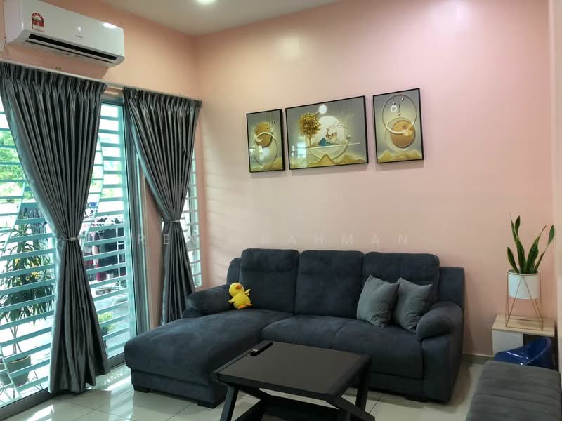 1-storey Terraced House for Sale in Seremban (Negeri Sembilan) - Rena Rahman - Living Room - PropertyGuru.com.my