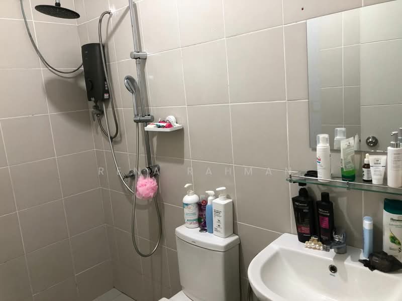 1-storey Terraced House for Sale in Seremban (Negeri Sembilan) - Rena Rahman - Bathroom - PropertyGuru.com.my