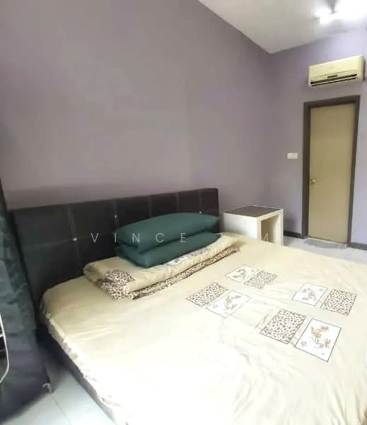 Servis Apartment untuk Disewa di Ritze Perdana 1 - Vince Lim - Bedroom - PropertyGuru.com.my