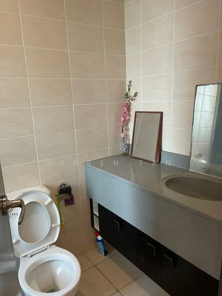 Condominium for Rent at Shaftsbury Residence - Darren Tan - Bathroom - PropertyGuru.com.my