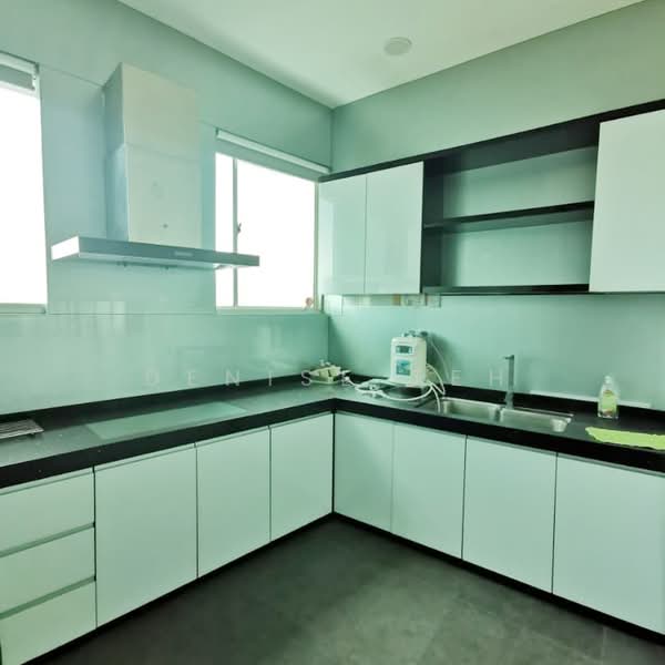 Kondominium untuk Disewa di Residence 21 - Denise Teh - Kitchen - PropertyGuru.com.my