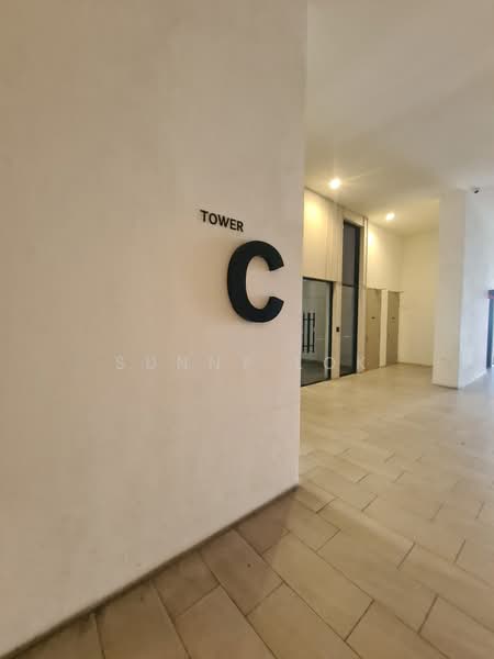 Servis Apartment untuk Dijual di Vivo Executive Apartment - Sunny Lok - Corridor - PropertyGuru.com.my