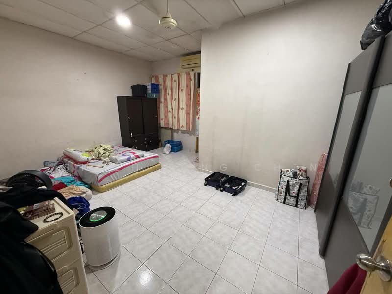 Rumah Teres 2 Tingkat untuk Dijual di Ulu Tiram (Johor) - Shieh Long Chen - Bedroom - PropertyGuru.com.my