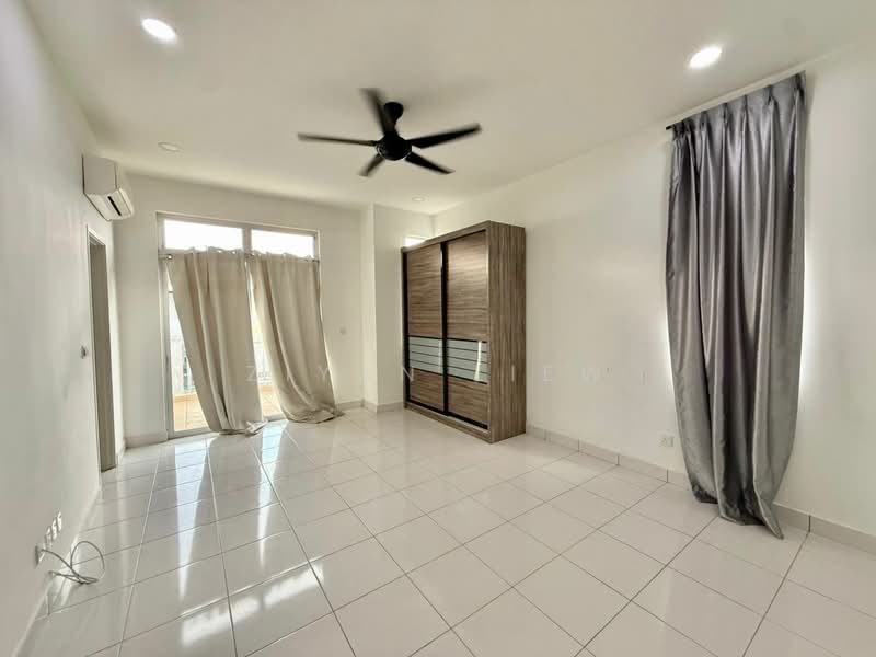 Rumah Teres 2 Tingkat untuk Dijual di Pasir Gudang (Johor) - Ziyan Liew - Bedroom - PropertyGuru.com.my