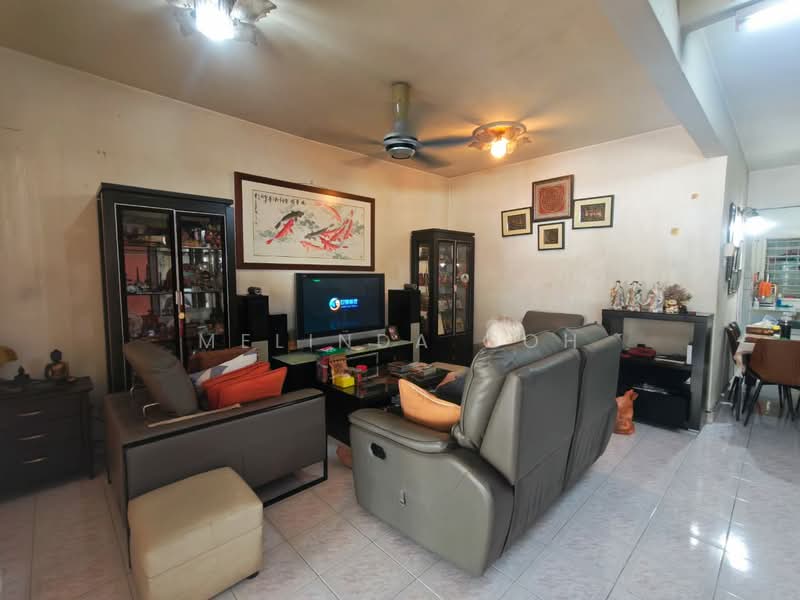 Rumah Teres 2 Tingkat untuk Dijual di Taman Taming Jaya (Balakong) - Melinda Goh - Living Room - PropertyGuru.com.my