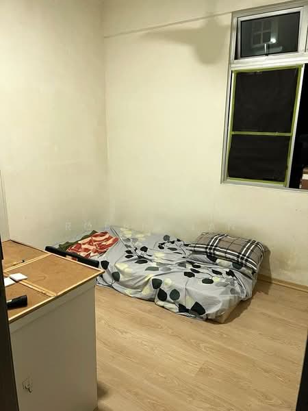 Service Residence for Sale at Larkin Heights - Robbie Tan - Bedroom - PropertyGuru.com.my