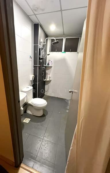 Service Residence for Sale at Larkin Heights - Robbie Tan - PropertyGuru.com.my