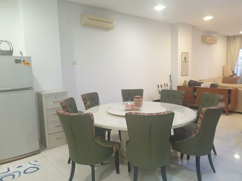 Banglo Lot Kosong untuk Dijual di USJ Heights (Subang Jaya) - Allie . - Dining Room - PropertyGuru.com.my