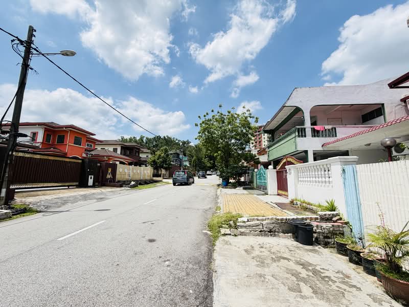 Terraced House for Sale in Taman Cuepacs (Cheras) - Adeline Teh - Exterior - PropertyGuru.com.my