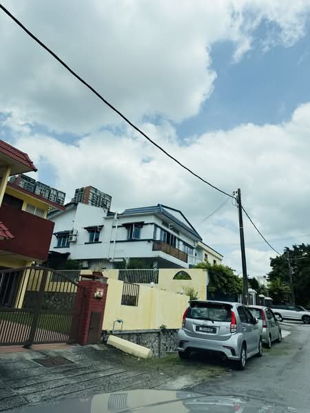 Terraced House for Sale in Taman Cuepacs (Cheras) - Adeline Teh - Exterior - PropertyGuru.com.my