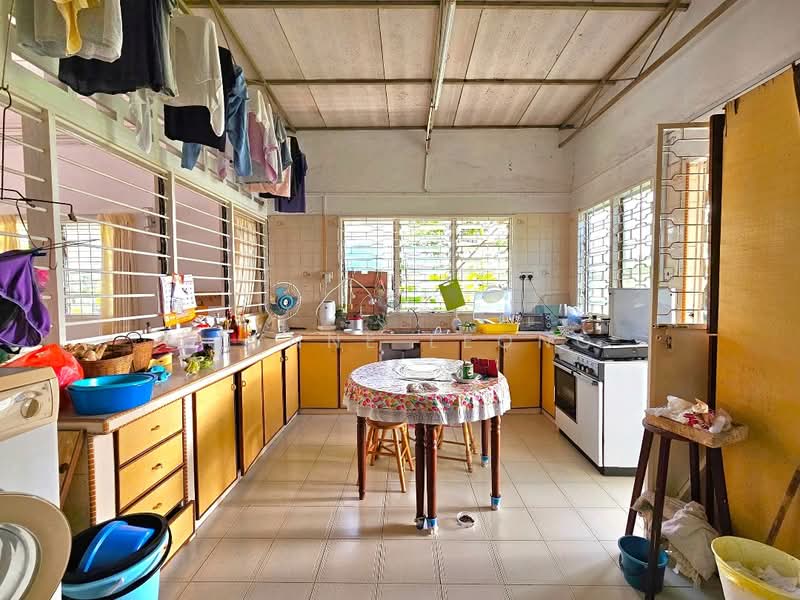 Semi-Detached House for Sale in Pulau Tikus (George Town) - Elynne Leong - Kitchen - PropertyGuru.com.my