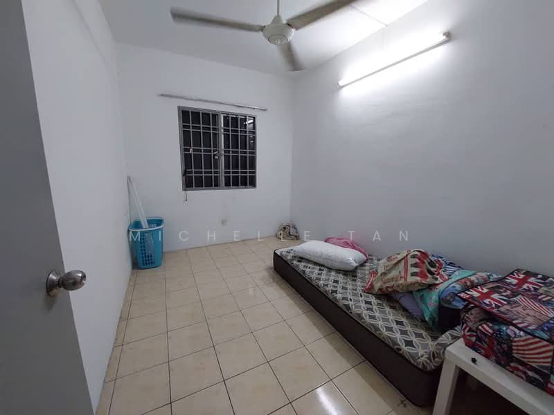 Condominium for Sale at Angkasa Condominiums - Michelle Tan - Bedroom - PropertyGuru.com.my