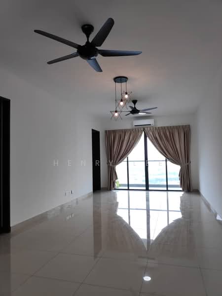Servis Apartment untuk Disewa di Symphony Tower (Menara Simfoni) - Henry Lee - Living Room - PropertyGuru.com.my