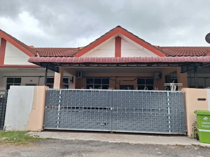 1-storey Terraced House for Sale in Kuantan (Pahang) - Chai Kiew Tiong - Exterior - PropertyGuru.com.my