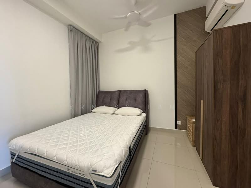 Servis Apartment untuk Dijual di Ramada Meridin - Erness Tan - Bedroom - PropertyGuru.com.my
