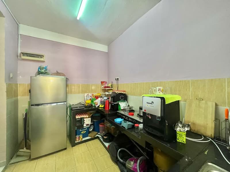 Apartment for Sale at Indah Court Apartment - Jong Chen - Kitchen - PropertyGuru.com.my