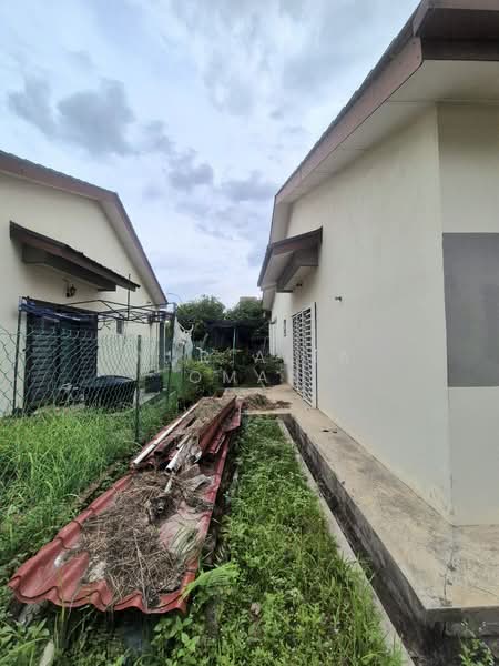 Rumah Berkembar untuk Dijual di Shah Alam (Selangor) - Nur Alia Omar - Exterior - PropertyGuru.com.my