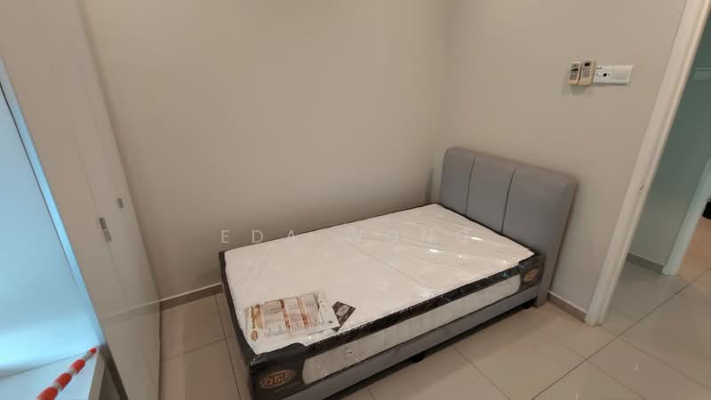 Condominium for Rent at The Zest @ Kinrara 9 - Eda Wong - Bedroom - PropertyGuru.com.my