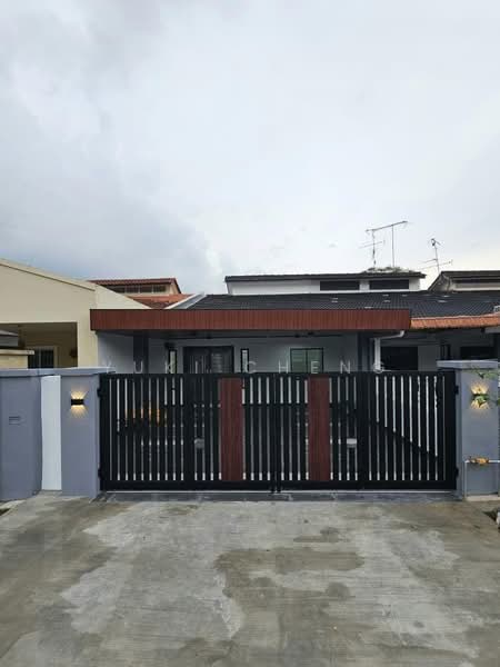 Rumah Teres 1 Tingkat untuk Dijual di Taman Johor Jaya (Johor Bahru) - Yuki Cheng - PropertyGuru.com.my