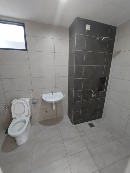 Servis Apartment untuk Disewa di Luminari - Chloe Lim - Bathroom - PropertyGuru.com.my