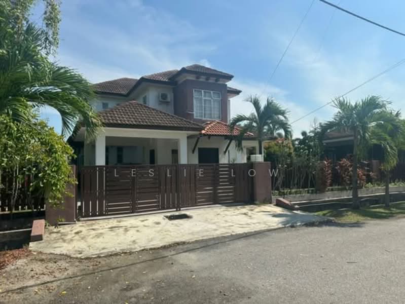 Bungalow for Sale in Sungai Pelek (Sepang) - Leslie Low - Exterior - PropertyGuru.com.my