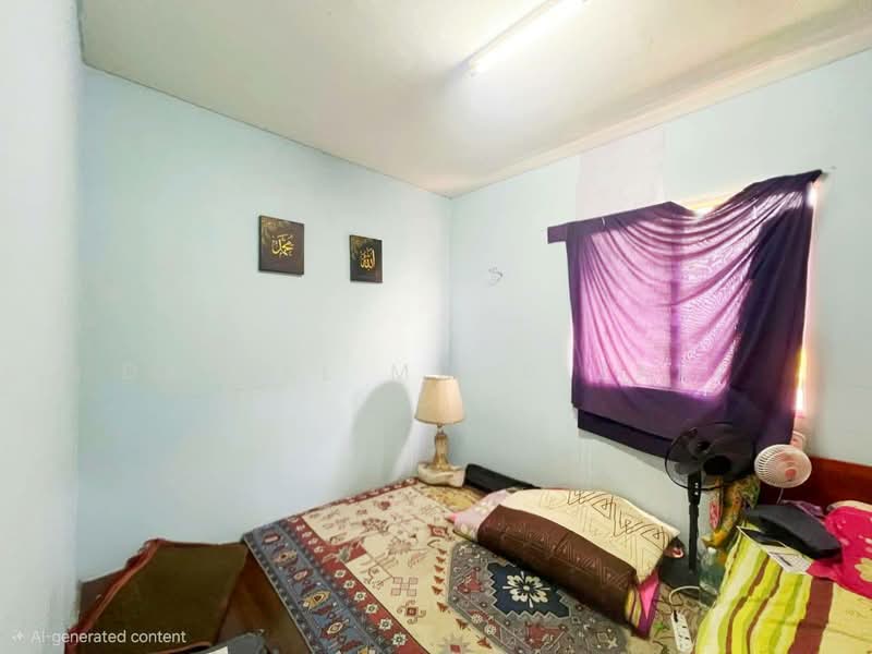 Rumah Flat untuk Dijual di Taman Suria Pendamar Flat - Danial Mohd Zaki - Bedroom - PropertyGuru.com.my