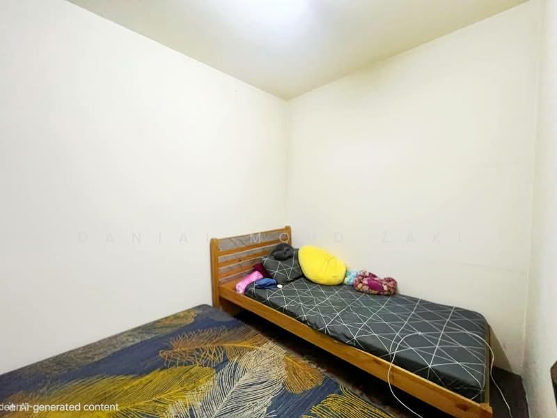 Rumah Flat untuk Dijual di Taman Suria Pendamar Flat - Danial Mohd Zaki - Bedroom - PropertyGuru.com.my