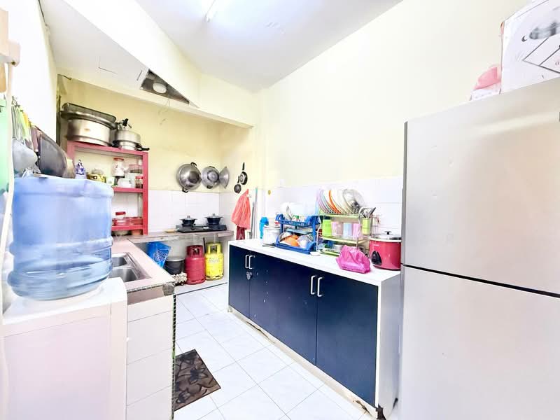Pangsapuri untuk Dijual di Putra Impian - Syakila Mokhtar - Kitchen - PropertyGuru.com.my