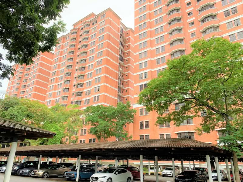 Kondominium untuk Disewa di Putra Indah Condominium - Brandon Yee - Exterior - PropertyGuru.com.my