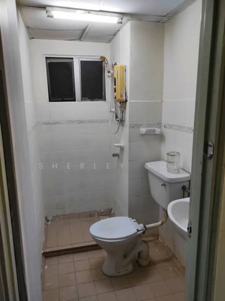 Apartment for Sale at D' Kiara Apartment - Sherley Goh - Bathroom - PropertyGuru.com.my