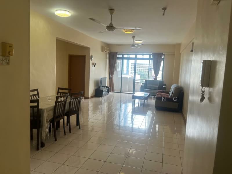 Condominium for Rent at The Istara - Chen Kah Seng - Living Room - PropertyGuru.com.my