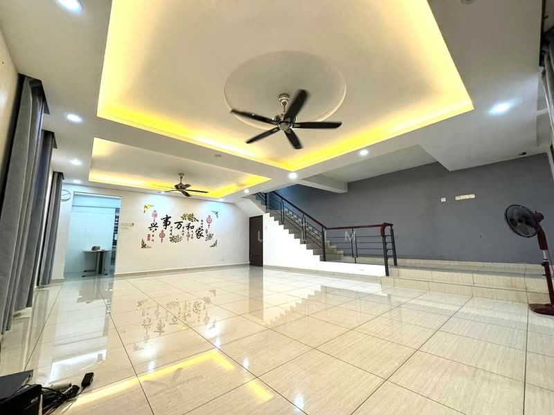 2-storey Terraced House for Sale in Bandar Dato Onn (Tebrau) - Karl Lim - Living Room - PropertyGuru.com.my