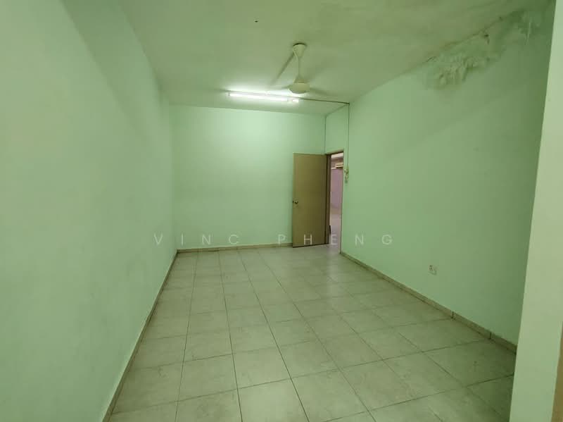 Rumah Teres 2 Tingkat untuk Dijual di Taman Angkasa Nuri (Durian Tunggal) - Vinc Pheng - Interior - PropertyGuru.com.my
