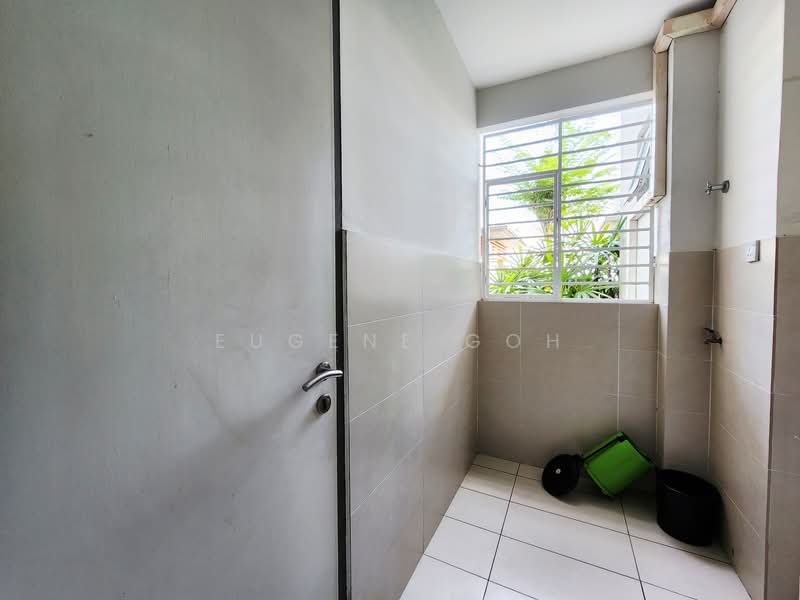 Service Residence for Rent at Tiara Mutiara 2 - Eugene Goh - Yard & Store Room - PropertyGuru.com.my