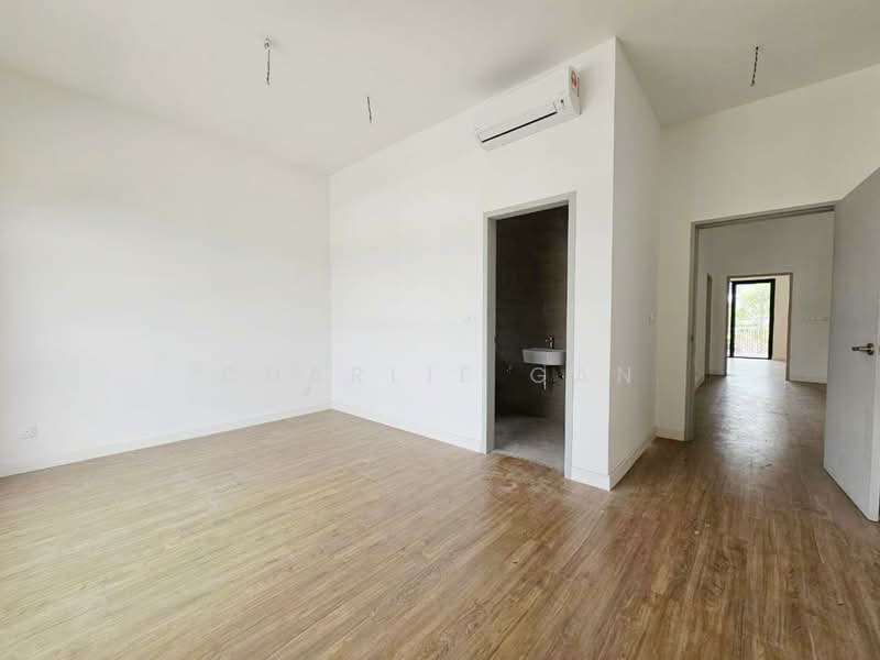Semi-Detached House for Sale in Bandar Tropicana Aman (Telok Panglima Garang) - Charlie Gan - Interior - PropertyGuru.com.my