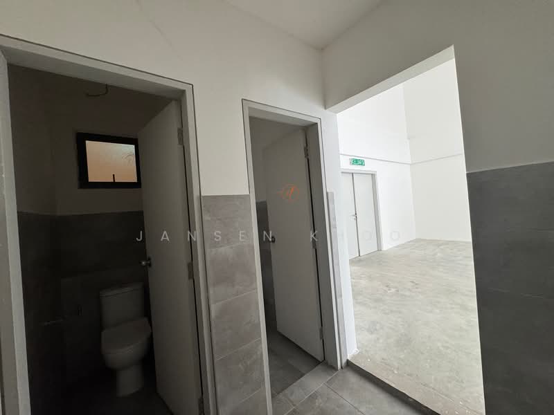 Retail Space for Rent in Seksyen U13 (Setia Alam) - Jansen Khoo - Bathroom - PropertyGuru.com.my
