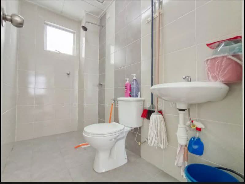 Rumah Bandar untuk Dijual di Ipoh (Perak) - Joline YEOW - Bathroom - PropertyGuru.com.my