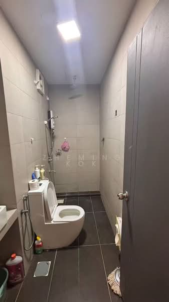 Servis Apartment untuk Dijual di Studio Fourteen - Zheming Kok - Bathroom - PropertyGuru.com.my