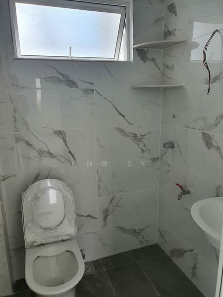 Apartment for Sale at Keranji Apartments - Ong SK - Bathroom - PropertyGuru.com.my